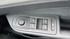 Volkswagen Golf 1.0 eTSI Life 5dr DSG Petrol Estate